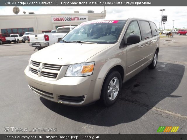 2009 Dodge Grand Caravan SE in Light Sandstone Metallic