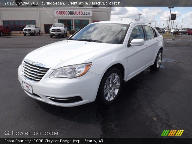 2012 Chrysler 200 Touring Sedan in Bright White