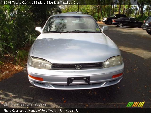 1994 Toyota Camry LE Sedan in Silverleaf Metallic