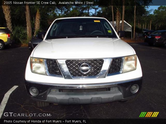 2005 Nissan Frontier SE Crew Cab in Avalanche White