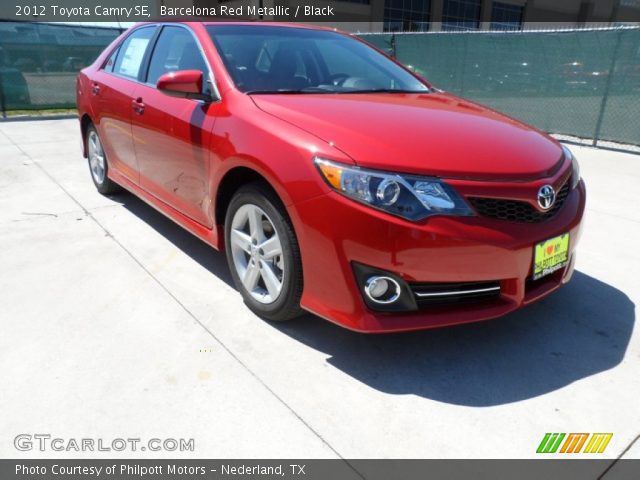 2012 Toyota Camry SE in Barcelona Red Metallic