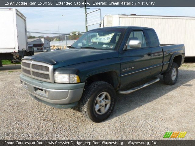 1997 Dodge Ram 1500 SLT Extended Cab 4x4 in Emerald Green Metallic