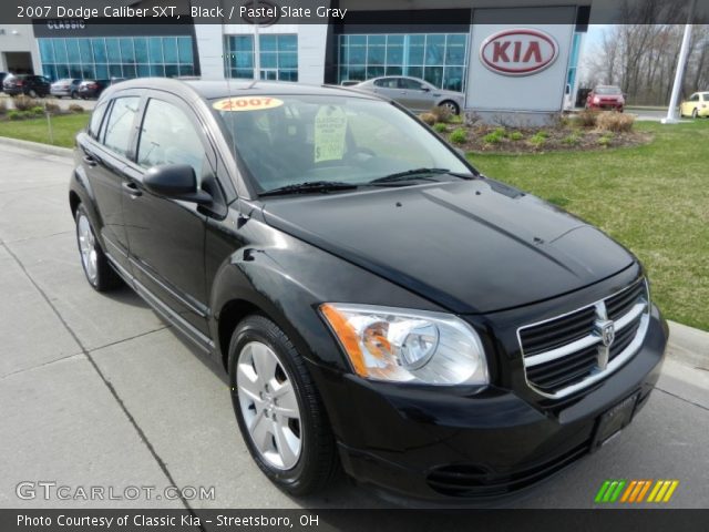 2007 Dodge Caliber SXT in Black