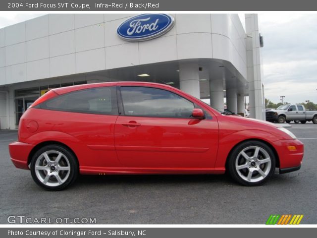 2004 Ford Focus SVT Coupe in Infra-Red