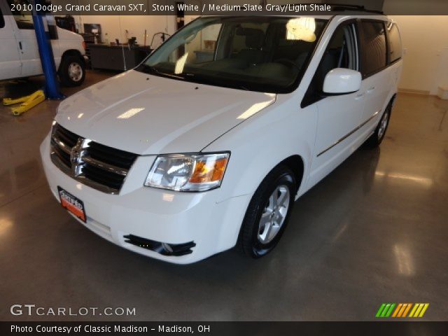 2010 Dodge Grand Caravan SXT in Stone White