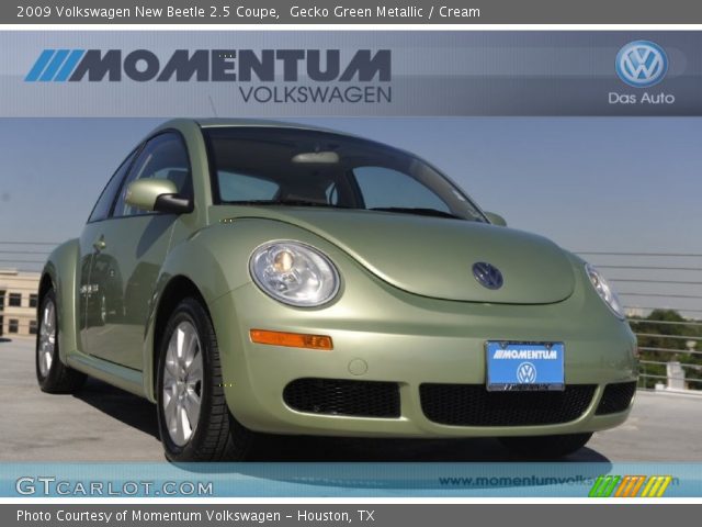 2009 Volkswagen New Beetle 2.5 Coupe in Gecko Green Metallic