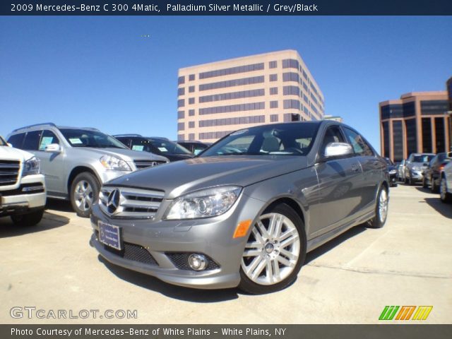2009 Mercedes-Benz C 300 4Matic in Palladium Silver Metallic