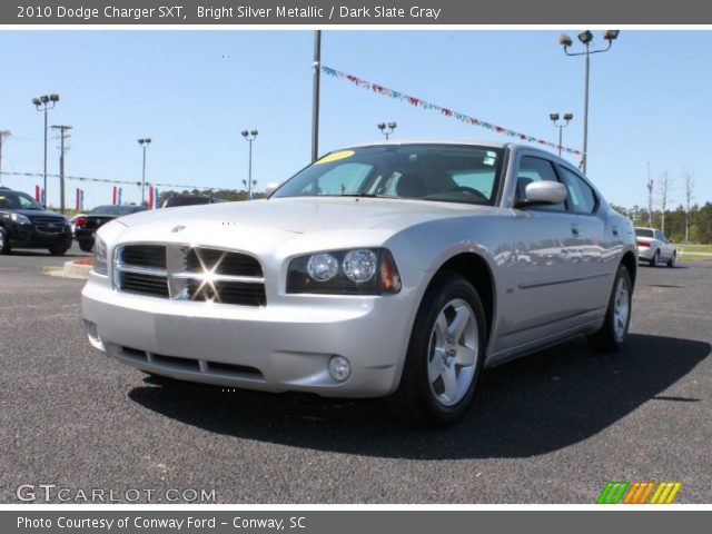 2010 Dodge Charger SXT in Bright Silver Metallic