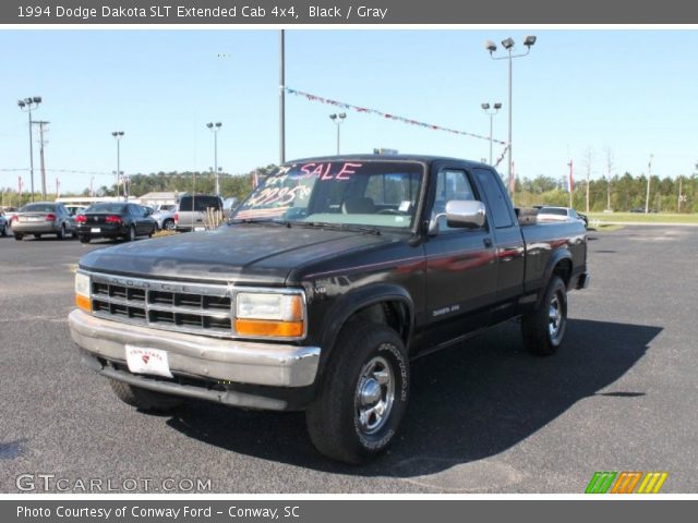 1994 Dodge Dakota SLT Extended Cab 4x4 in Black