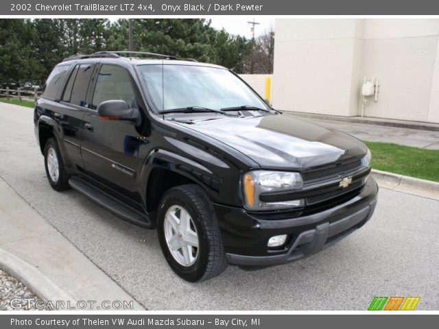 2002 Chevrolet TrailBlazer LTZ 4x4 in Onyx Black