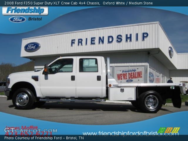 2008 Ford F350 Super Duty XLT Crew Cab 4x4 Chassis in Oxford White
