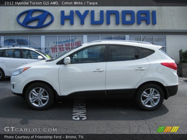 2012 Hyundai Tucson GLS AWD in Cotton White
