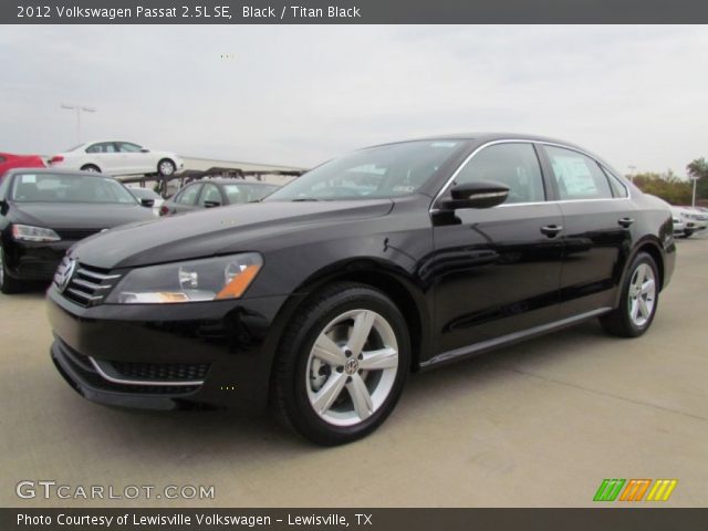 2012 Volkswagen Passat 2.5L SE in Black