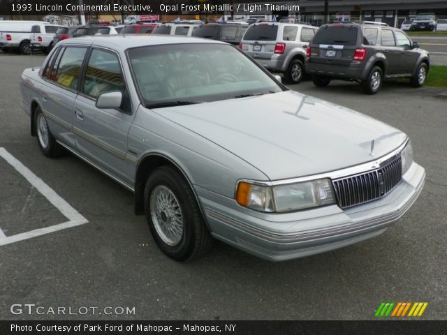 1993 Lincoln Continental Executive in Opal Frost Metallic