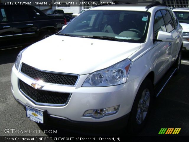 2012 Chevrolet Traverse LT AWD in White