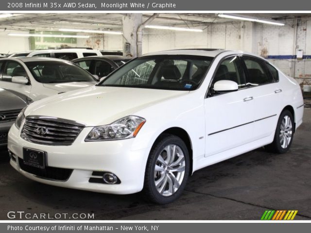2008 Infiniti M 35x AWD Sedan in Moonlight White
