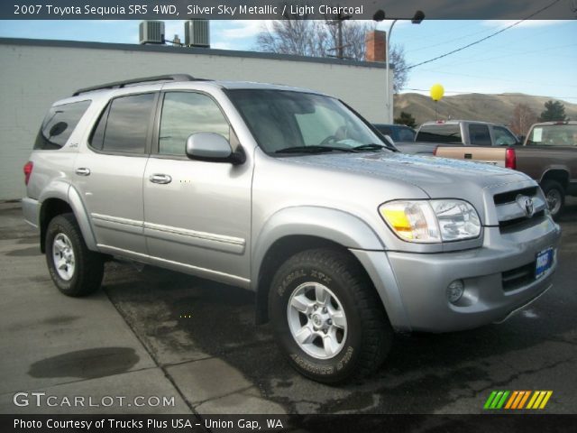 2007 Toyota Sequoia SR5 4WD in Silver Sky Metallic