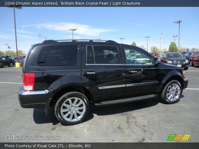 2009 Chrysler Aspen Limited in Brilliant Black Crystal Pearl