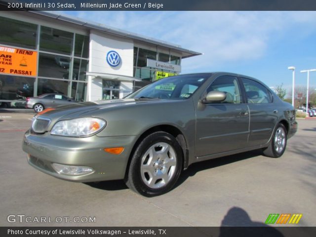 2001 Infiniti I 30 Sedan in Millenium Jade Green