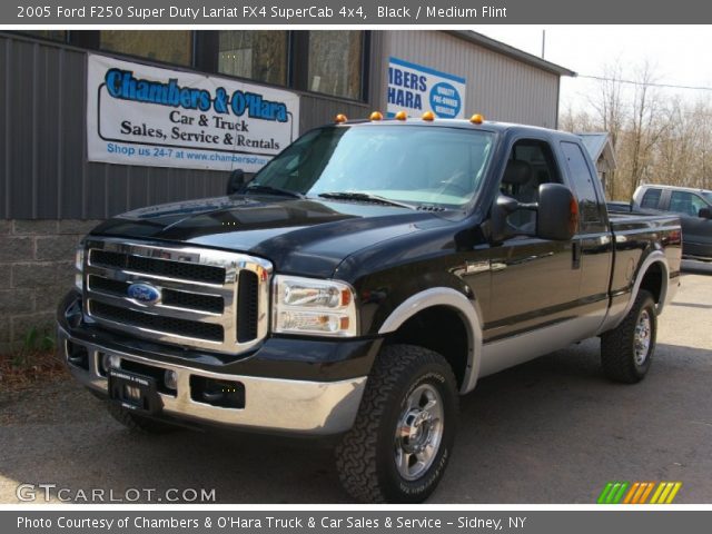 2005 Ford F250 Super Duty Lariat FX4 SuperCab 4x4 in Black