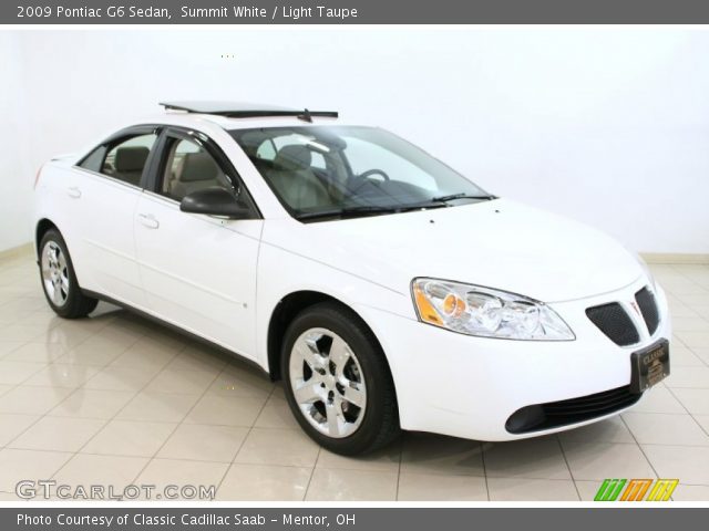 2009 Pontiac G6 Sedan in Summit White