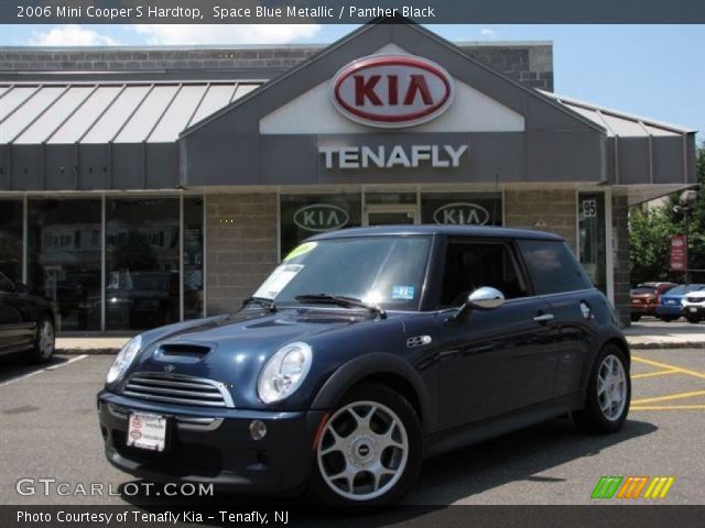 2006 Mini Cooper S Hardtop in Space Blue Metallic