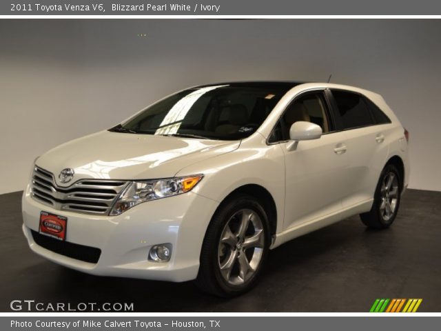 2011 Toyota Venza V6 in Blizzard Pearl White