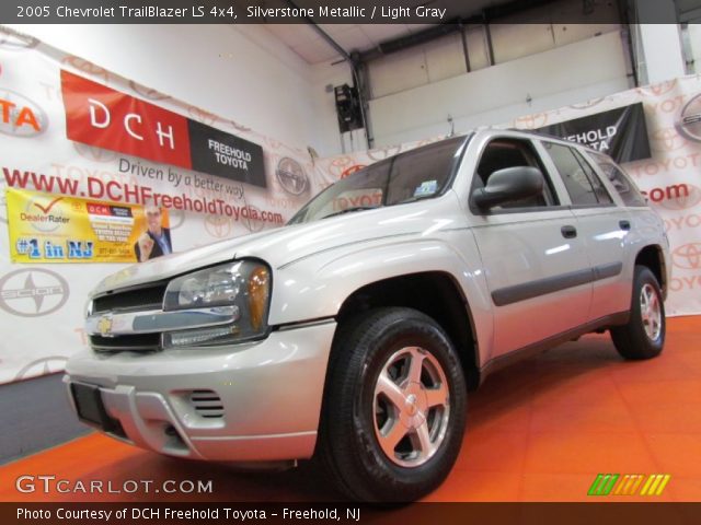 2005 Chevrolet TrailBlazer LS 4x4 in Silverstone Metallic