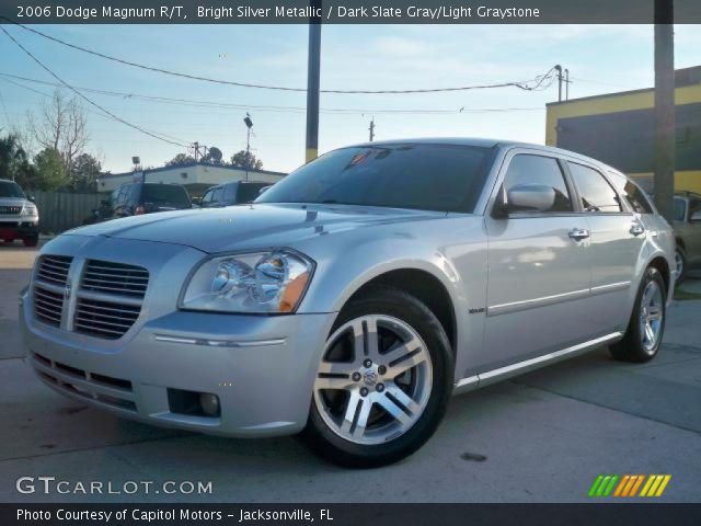 2006 Dodge Magnum R/T in Bright Silver Metallic