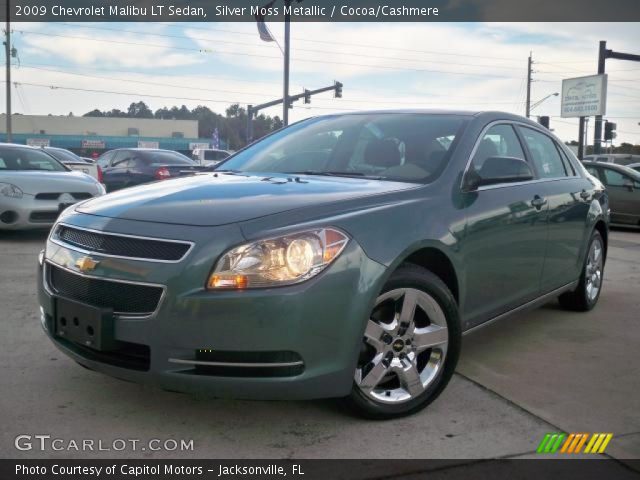 2009 Chevrolet Malibu LT Sedan in Silver Moss Metallic