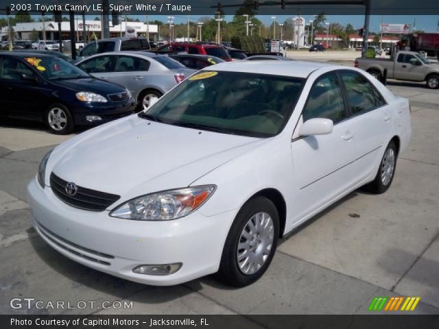 2003 Toyota Camry LE in Super White