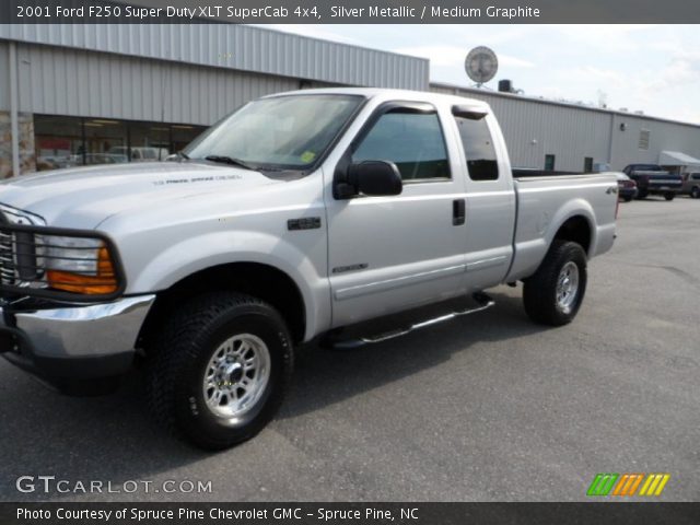 2001 Ford F250 Super Duty XLT SuperCab 4x4 in Silver Metallic