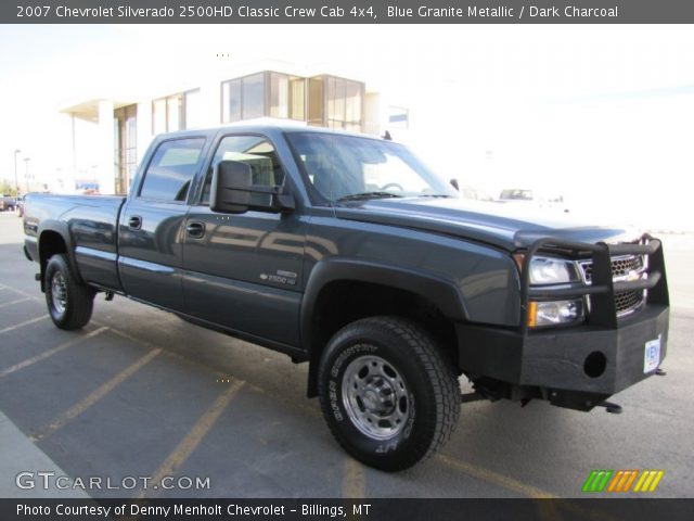 2007 Chevrolet Silverado 2500HD Classic Crew Cab 4x4 in Blue Granite Metallic