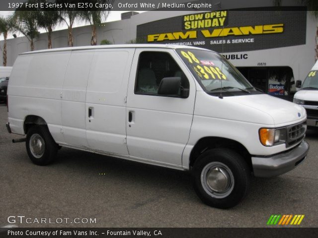 1997 Ford E Series Van E250 Cargo in Oxford White