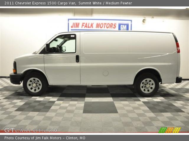 2011 Chevrolet Express 1500 Cargo Van in Summit White