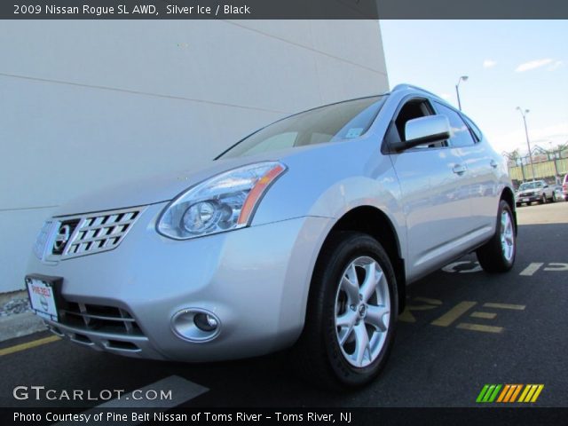 2009 Nissan Rogue SL AWD in Silver Ice