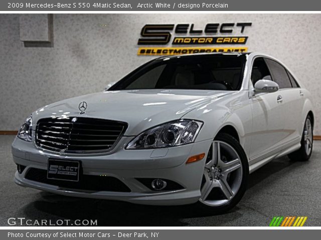 2009 Mercedes-Benz S 550 4Matic Sedan in Arctic White