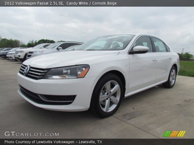 2012 Volkswagen Passat 2.5L SE in Candy White