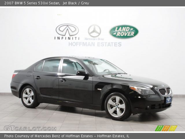2007 BMW 5 Series 530xi Sedan in Jet Black