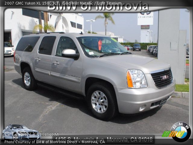 2007 GMC Yukon XL 1500 SLT in Gold Mist Metallic