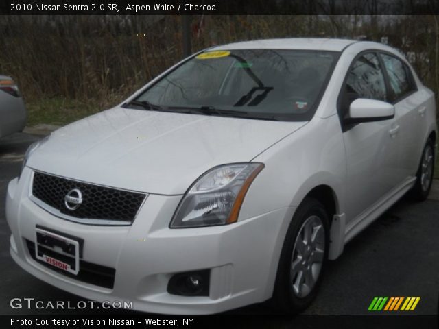 2010 Nissan Sentra 2.0 SR in Aspen White