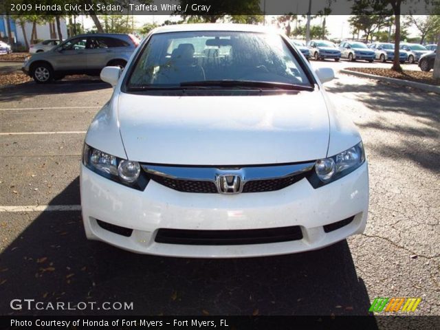2009 Honda Civic LX Sedan in Taffeta White