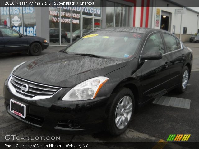 2010 Nissan Altima 2.5 S in Super Black