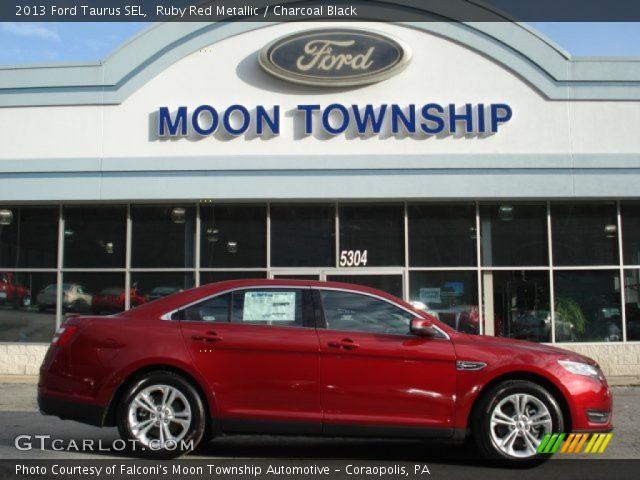 2013 Ford Taurus SEL in Ruby Red Metallic
