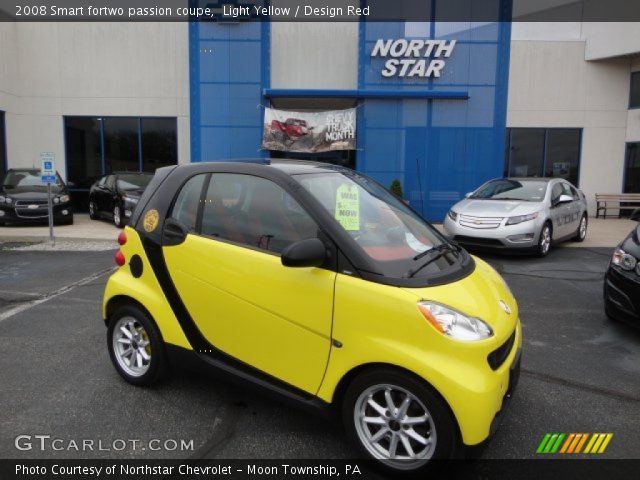 2008 Smart fortwo passion coupe in Light Yellow
