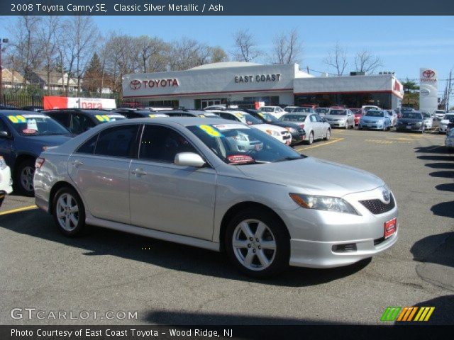 2008 Toyota Camry SE in Classic Silver Metallic