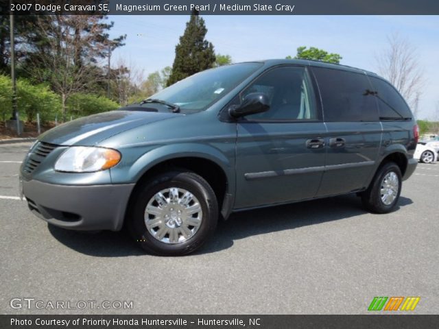 2007 Dodge Caravan SE in Magnesium Green Pearl