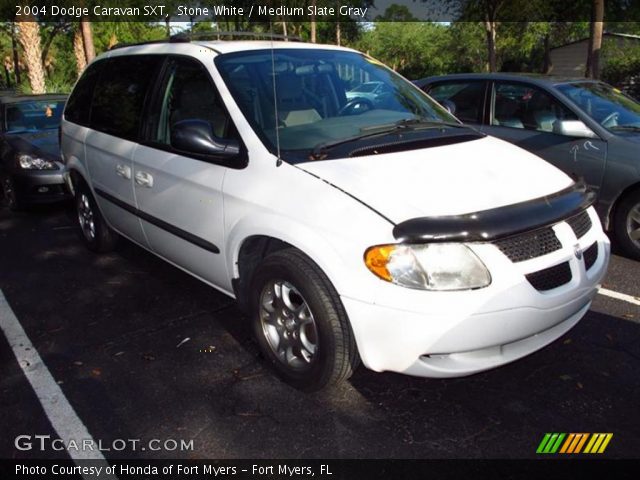 2004 Dodge Caravan SXT in Stone White