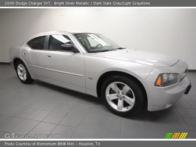 2006 Dodge Charger SXT in Bright Silver Metallic