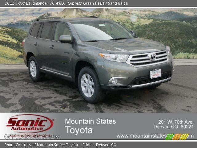 2012 Toyota Highlander V6 4WD in Cypress Green Pearl